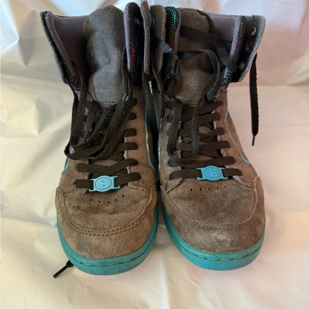 ETNIES Woozy Gray Leather Blue Hi Top Sneakers Size 8.5